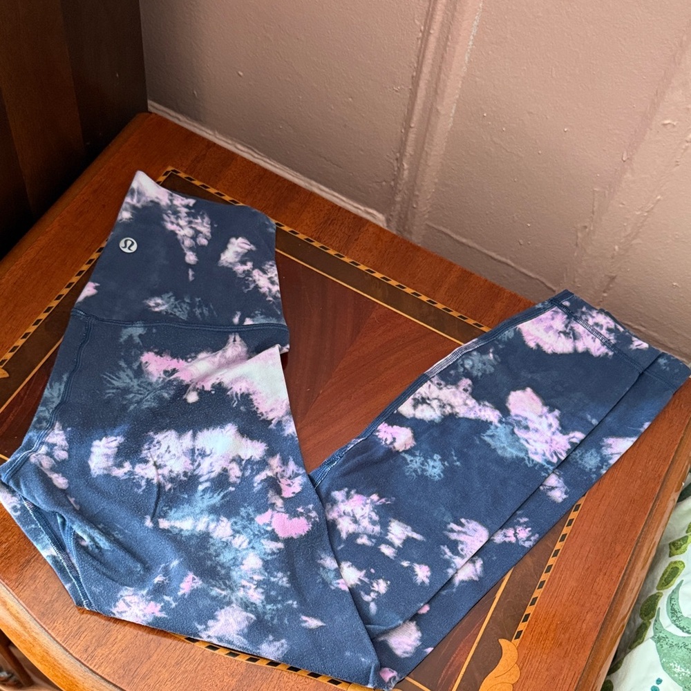 Blue and Pink Tie-Dye Leggings lululemon
